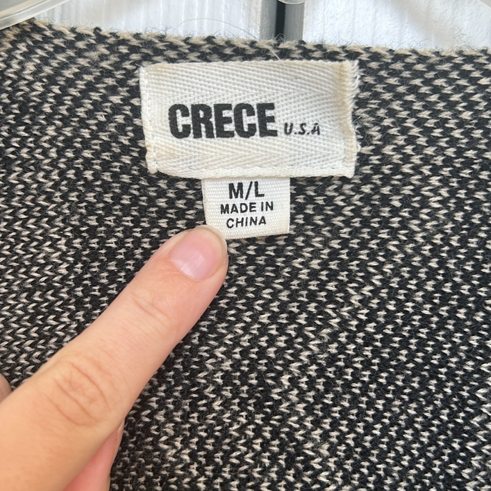 Crece Patterned Open-Faced Sweater - Picture 2 of 4